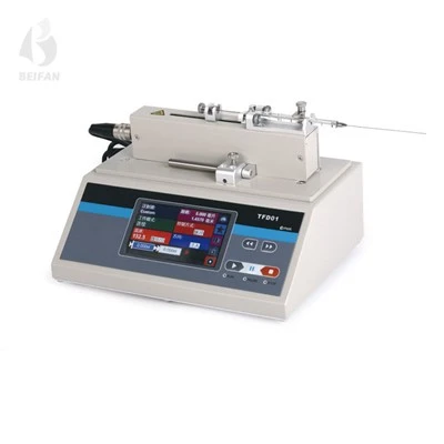 Pompă cu seringă microfluidică