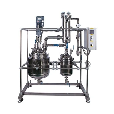 Reactor de decarboxilare de extracție